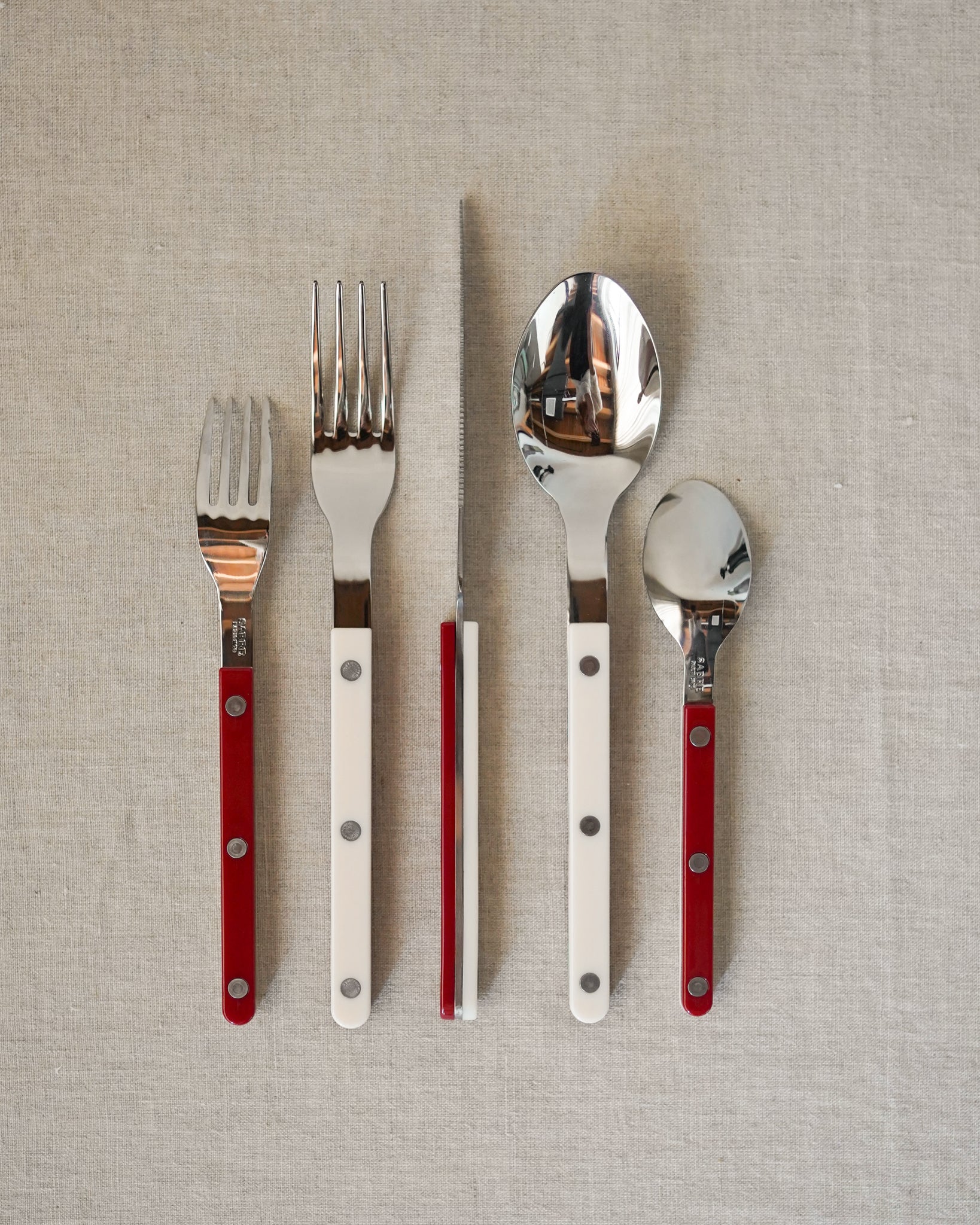 Bistro Cream & Red Flatware Set - Image 4