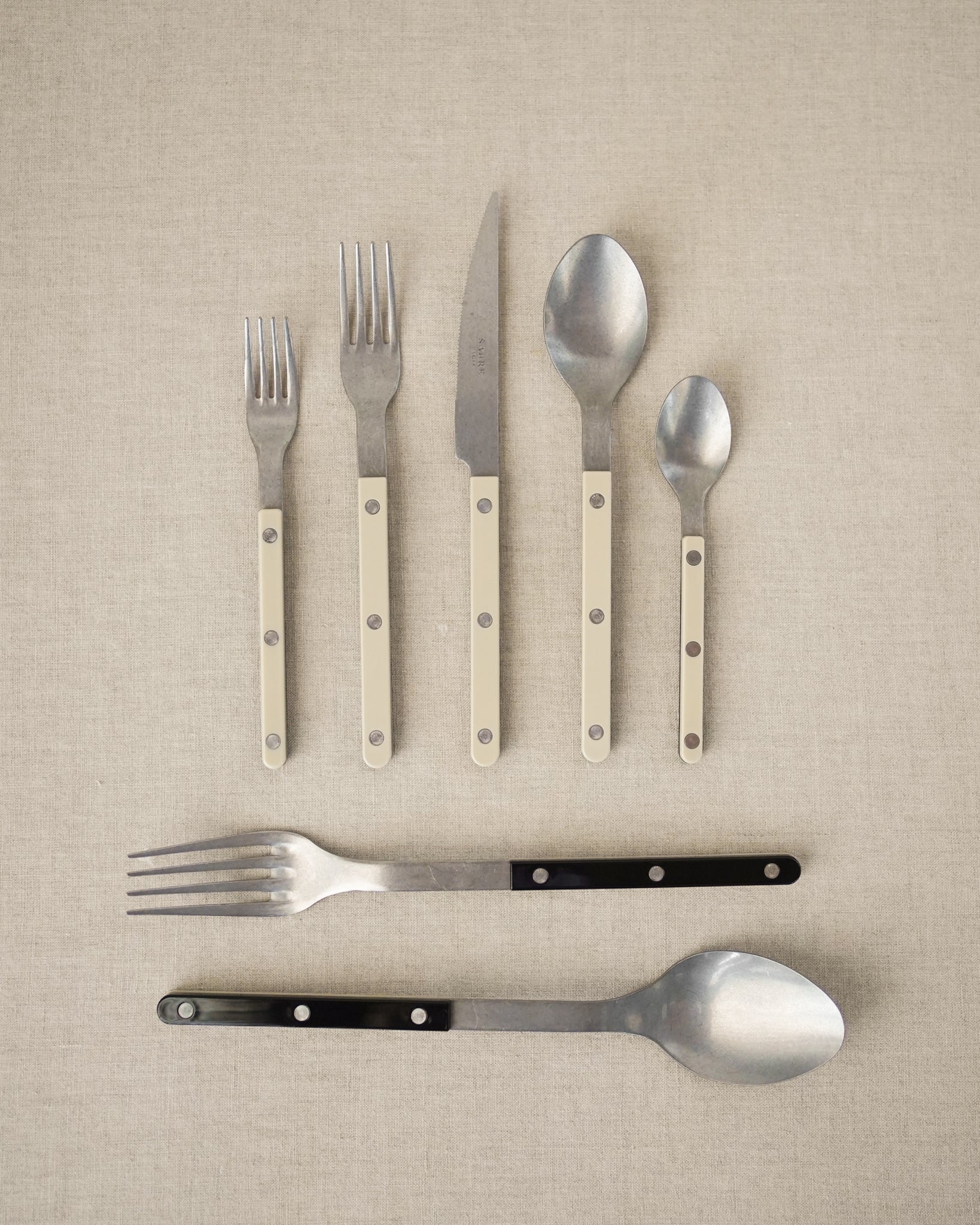Bistro Khaki & Black Flatware Set - Image 6