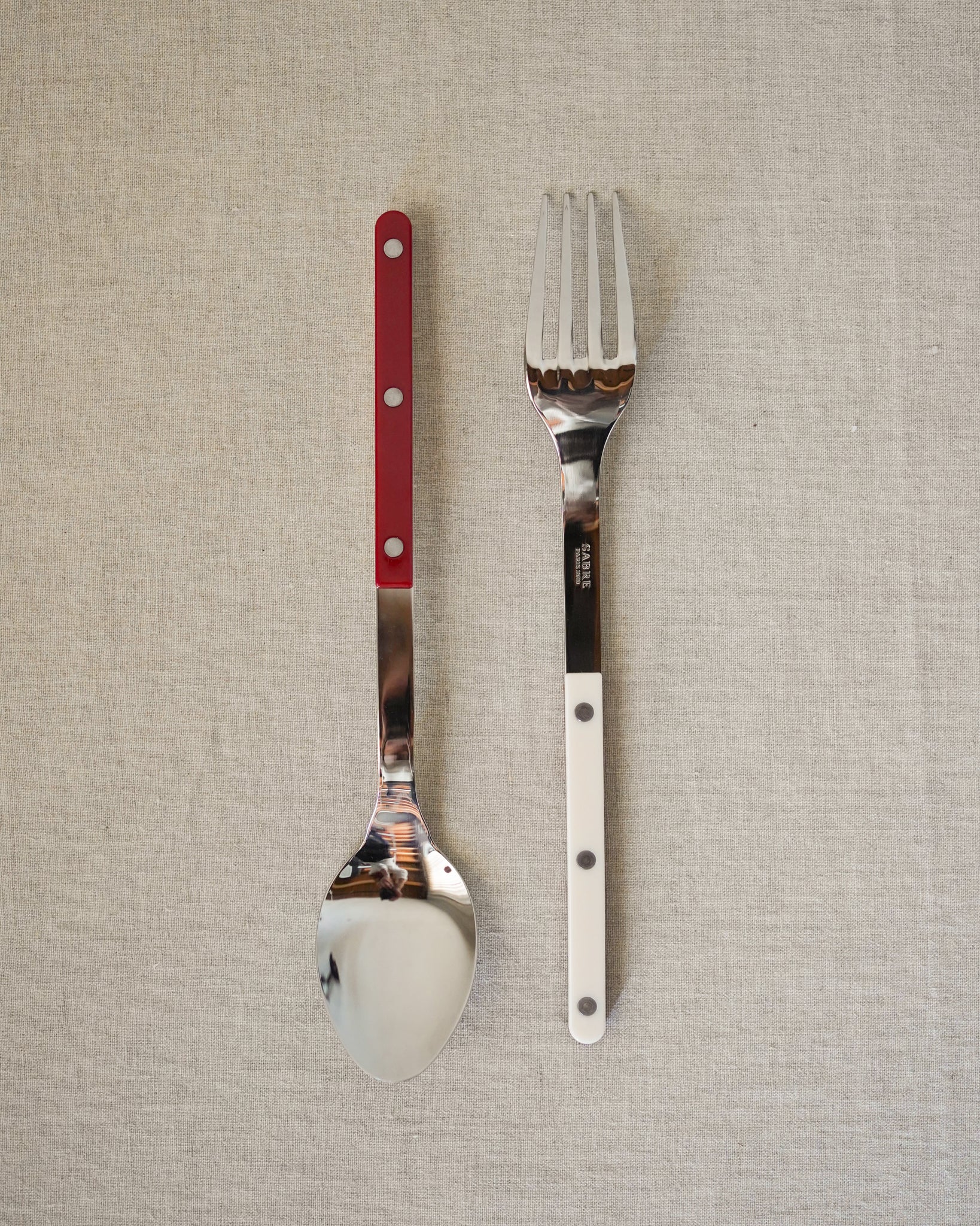 Bistro Cream & Red Serving Set