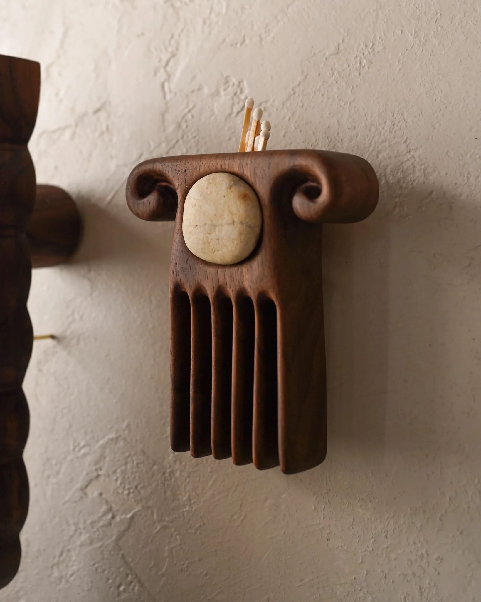 Braid & Comb Candle Holder Set - Image 4