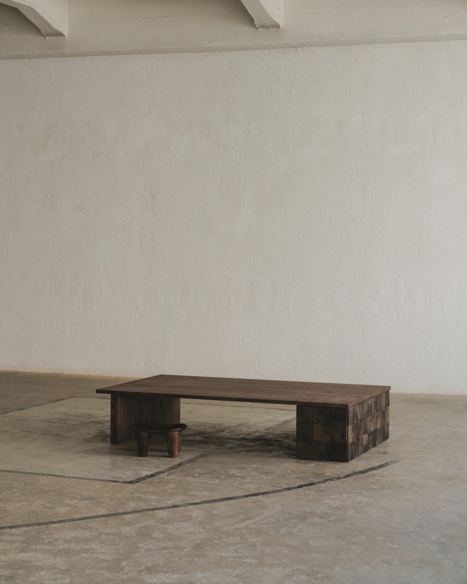 Cosmos Table - Image 4