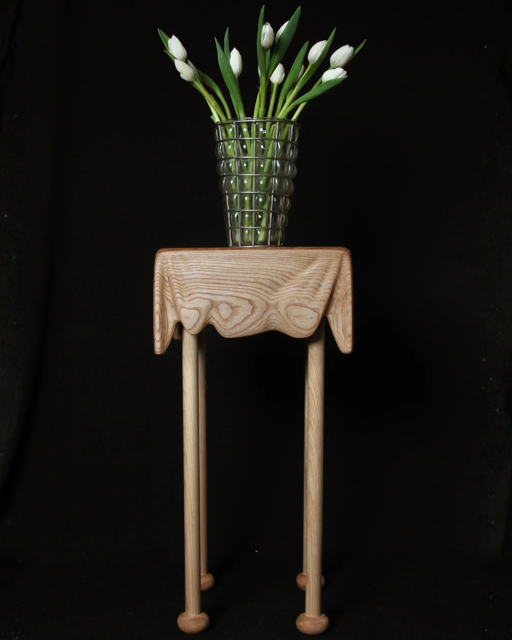 Draped Table - Image 4
