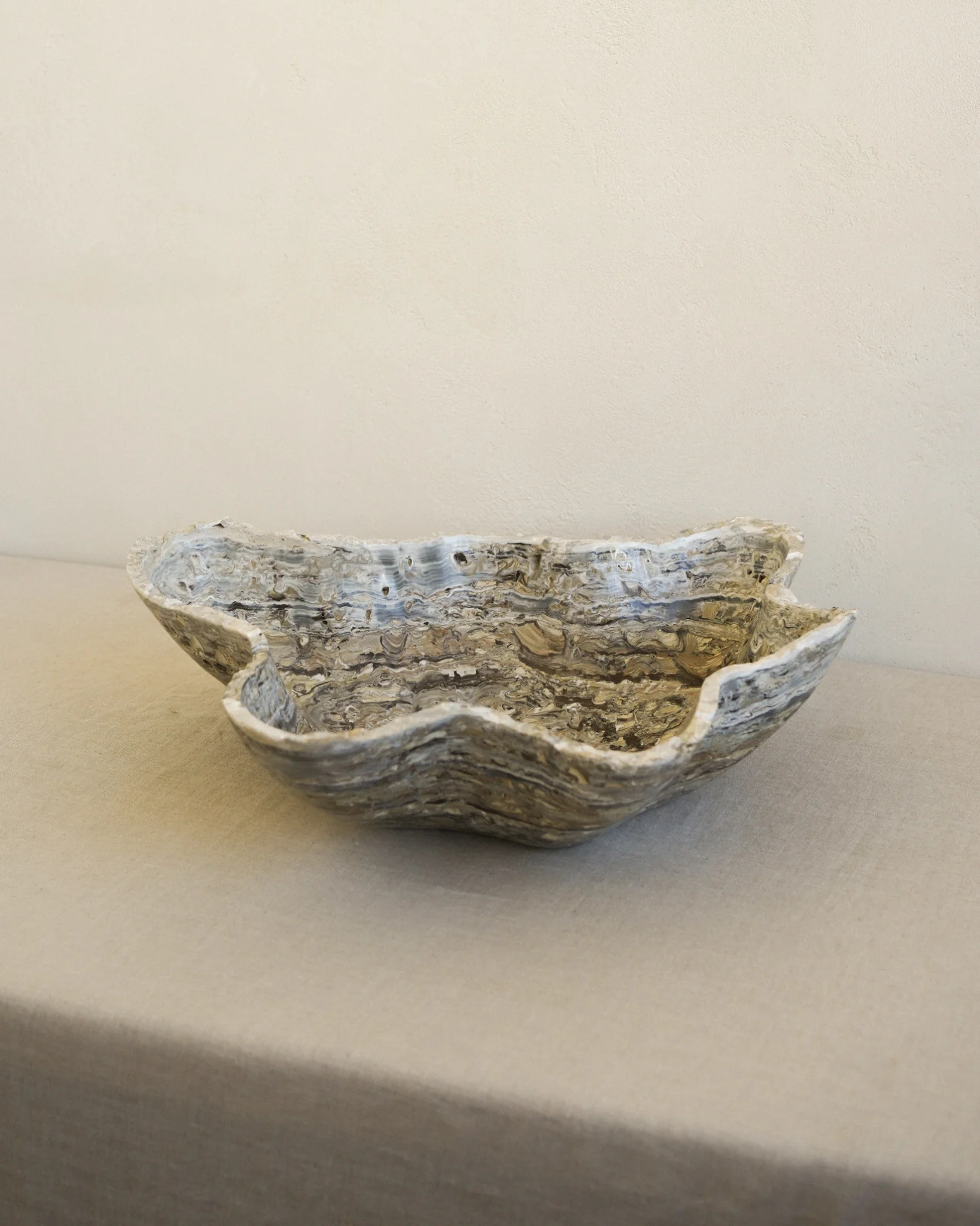 Faro Onyx Bowl - Image 3