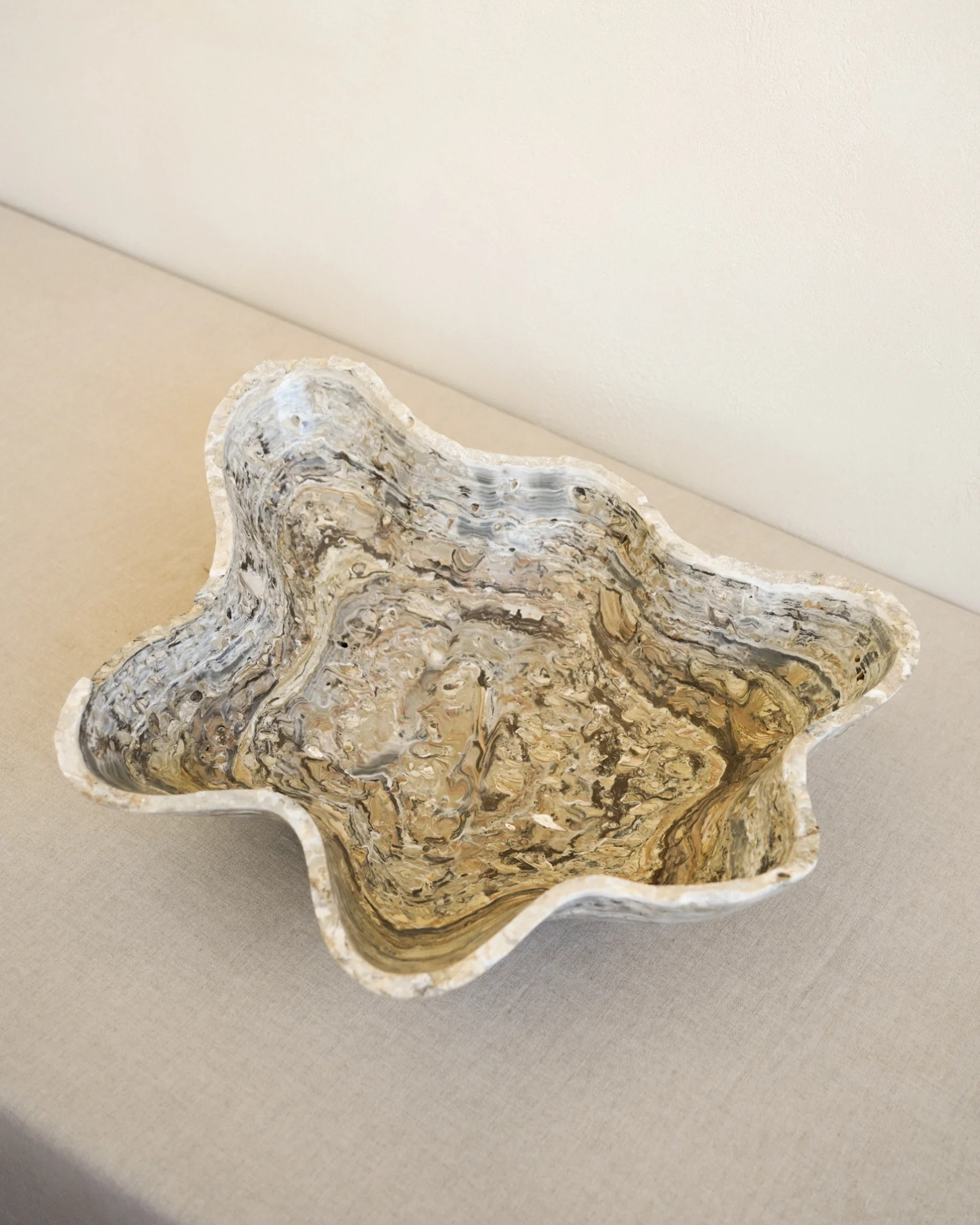 Faro Onyx Bowl - Image 4