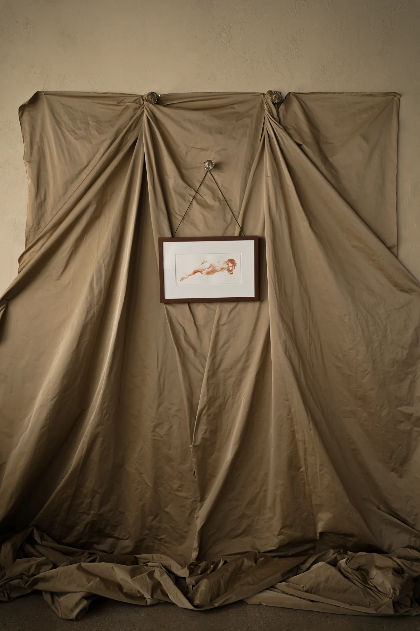 Laura Reclining - Image 5