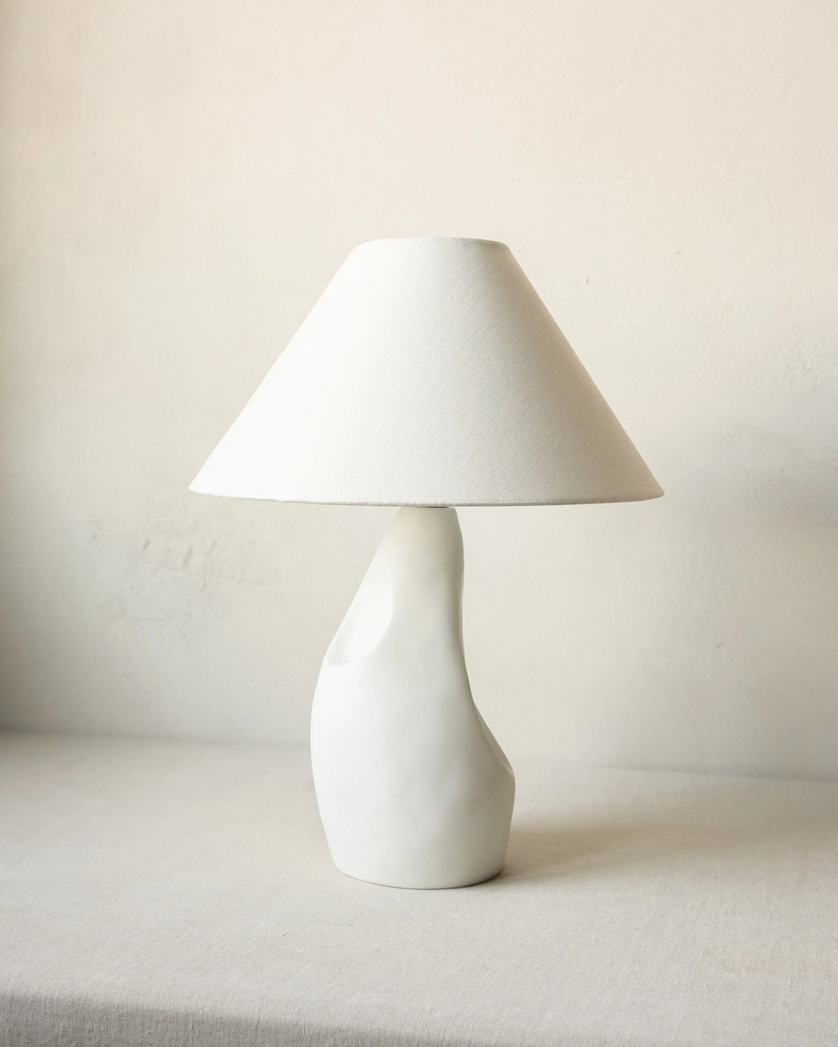 No. 8 Sculptural Lamp - Image 3