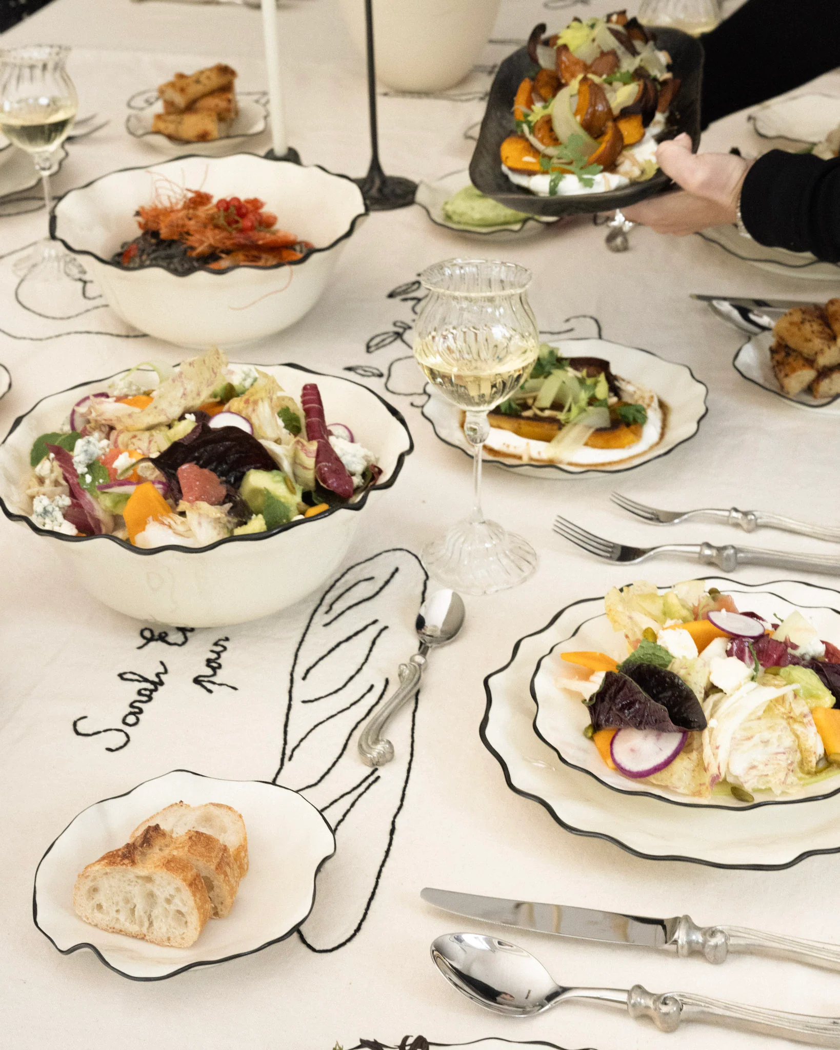 Ribbon Bread Plate - Image 4