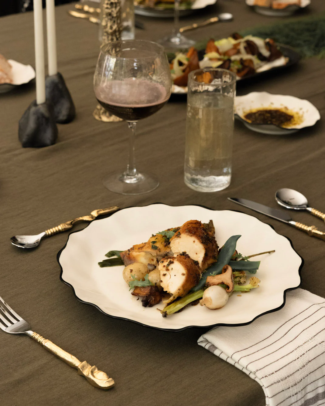 Ribbon Dinner Plate - Image 5