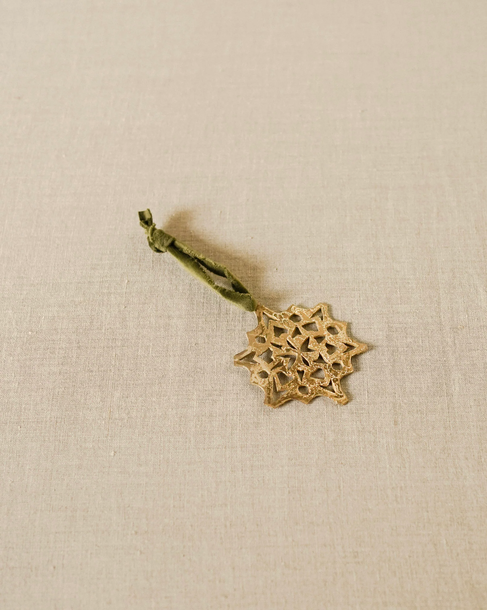 Bronze Star Burst Ornament - Image 3