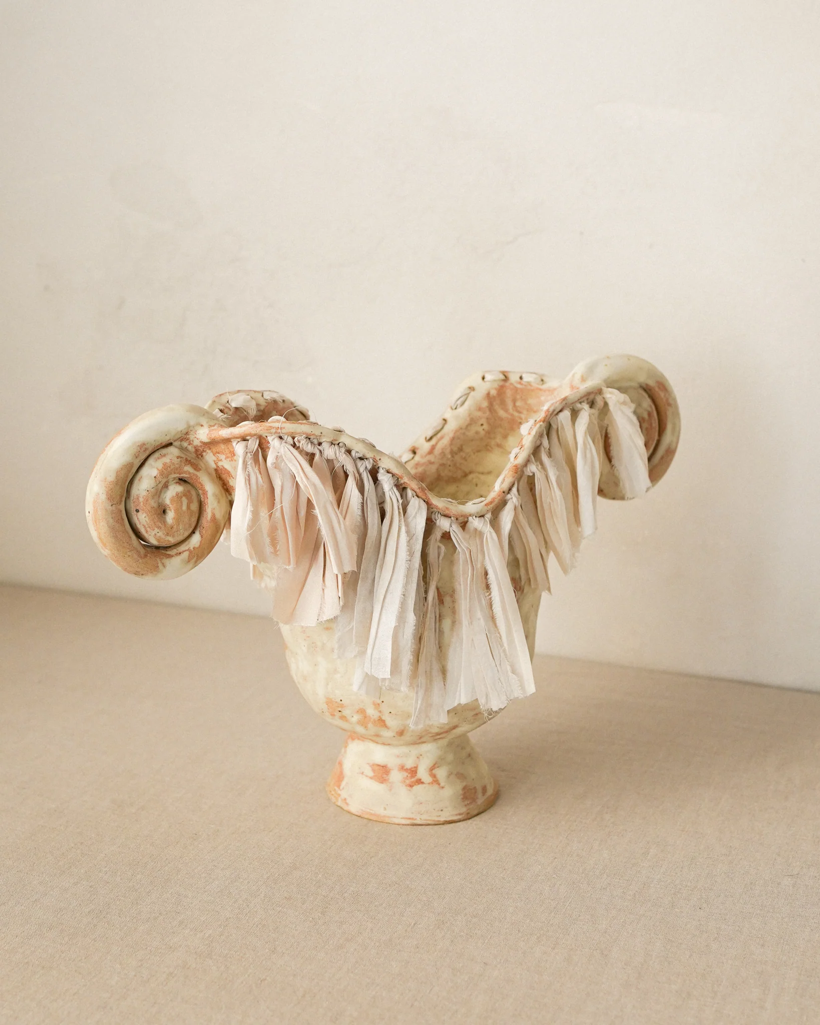Suspiria in Silk Vase - Image 3