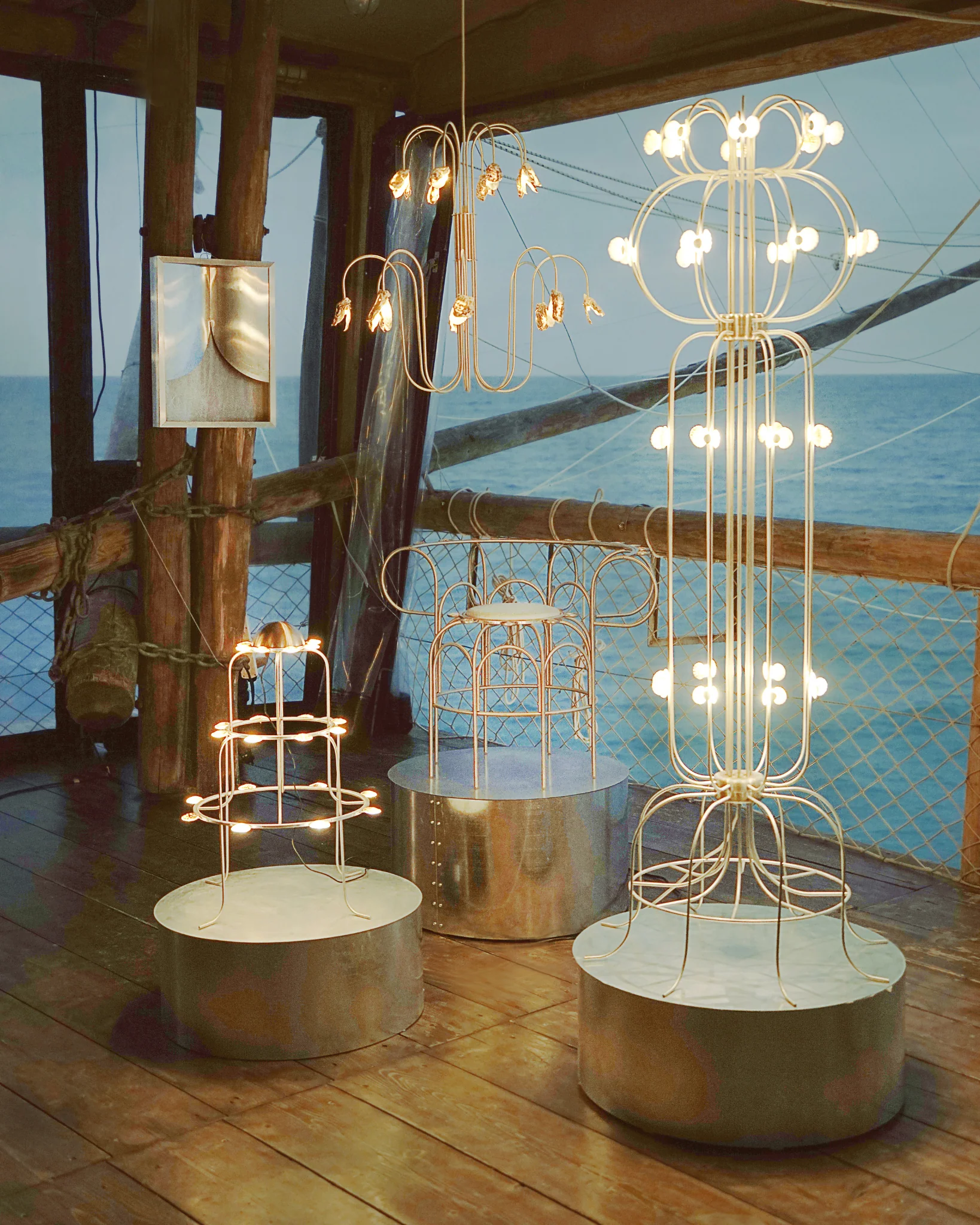 The Lamp With Shells - Image 6