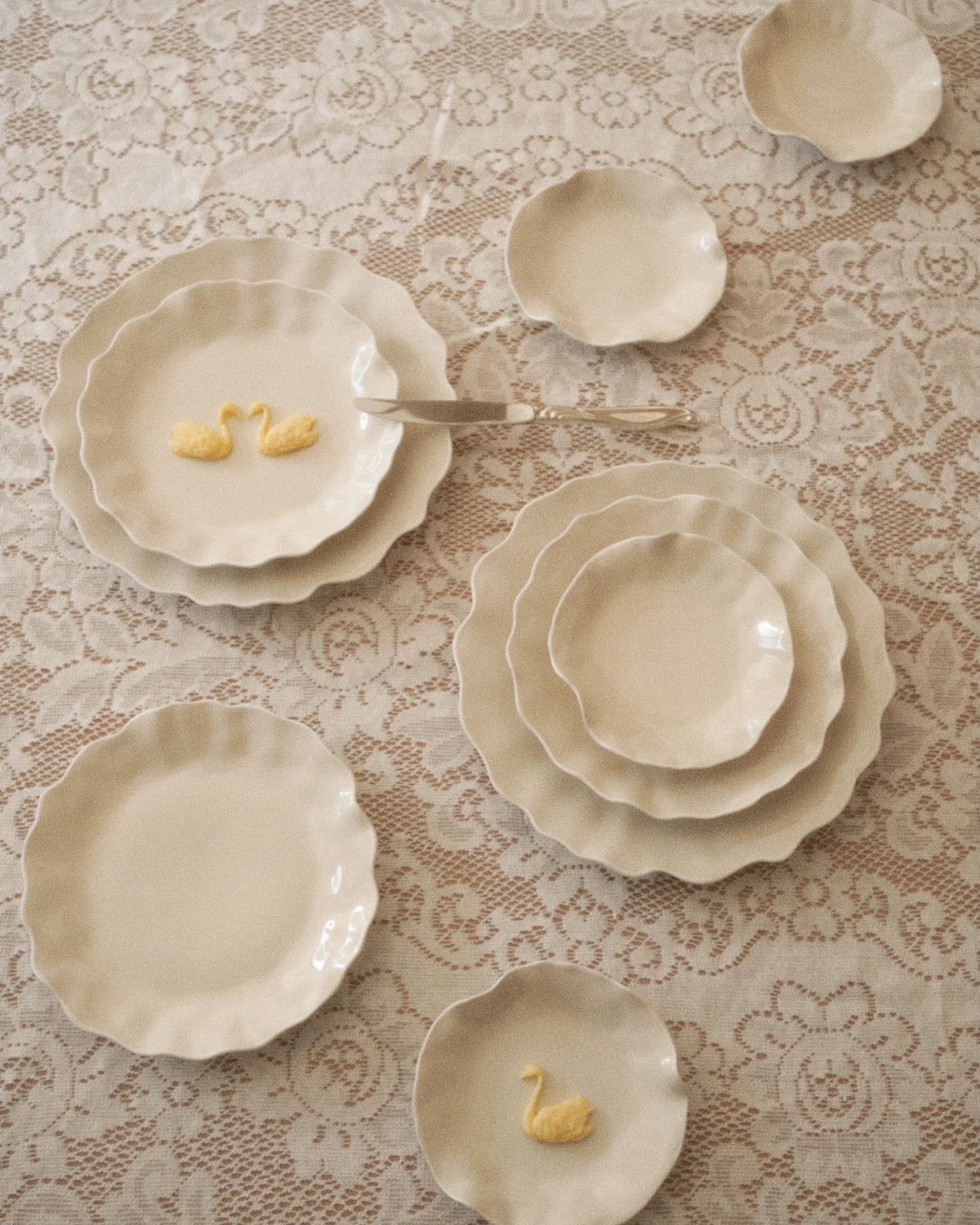 The Ribbon Collection, Swan Essentials Set - Image 3