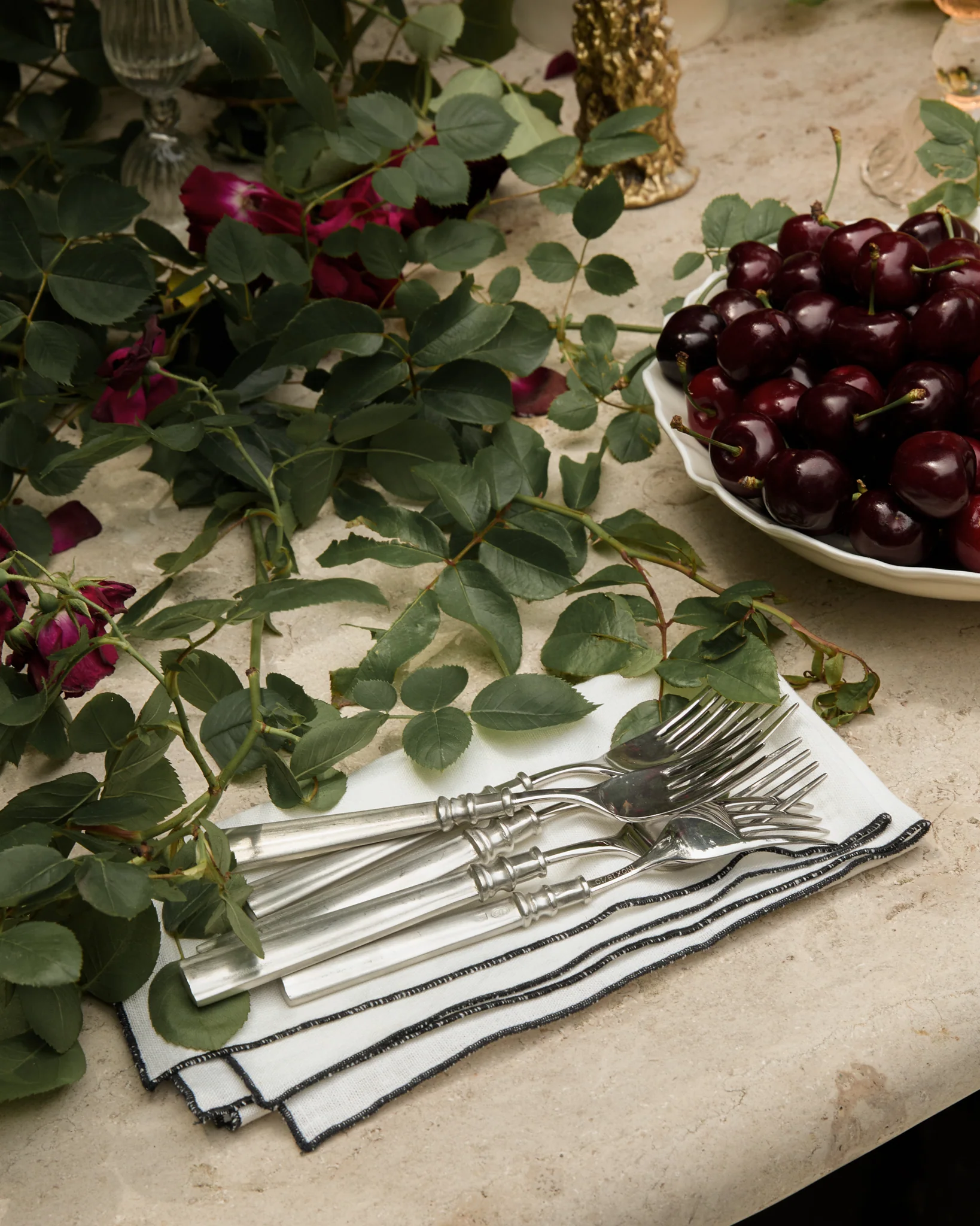 The Ribbon Linens Napkin Set - Image 4