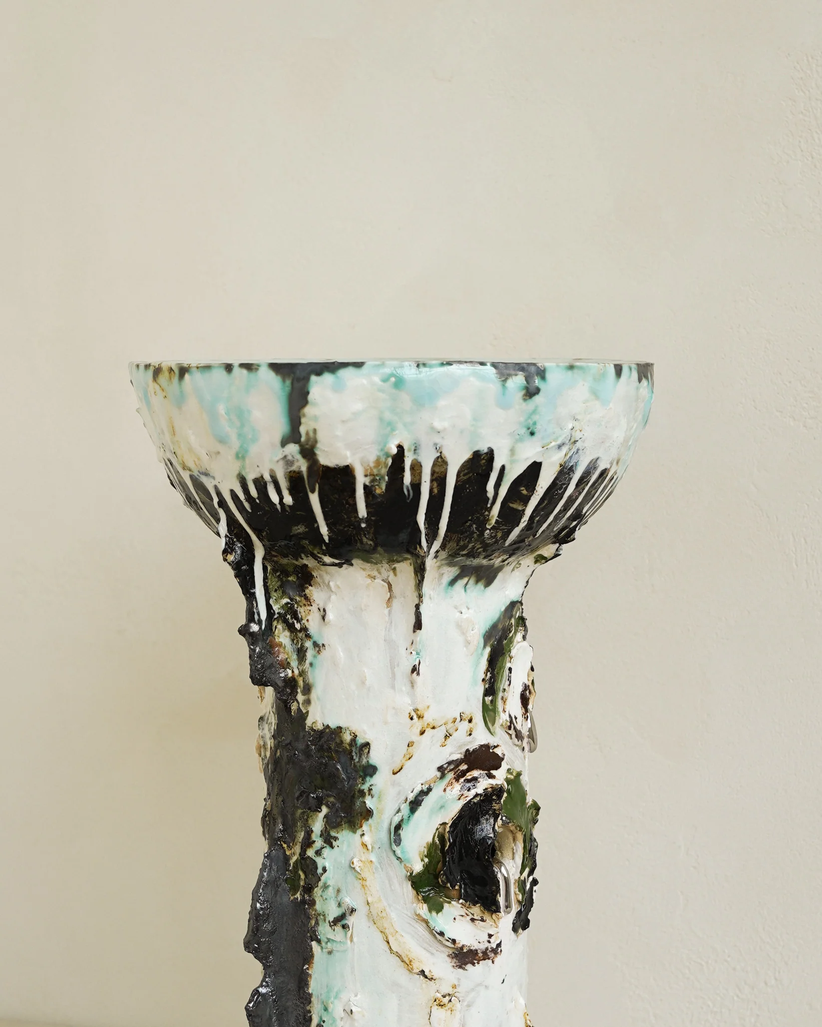 El Deseo Side Table VI - Image 6