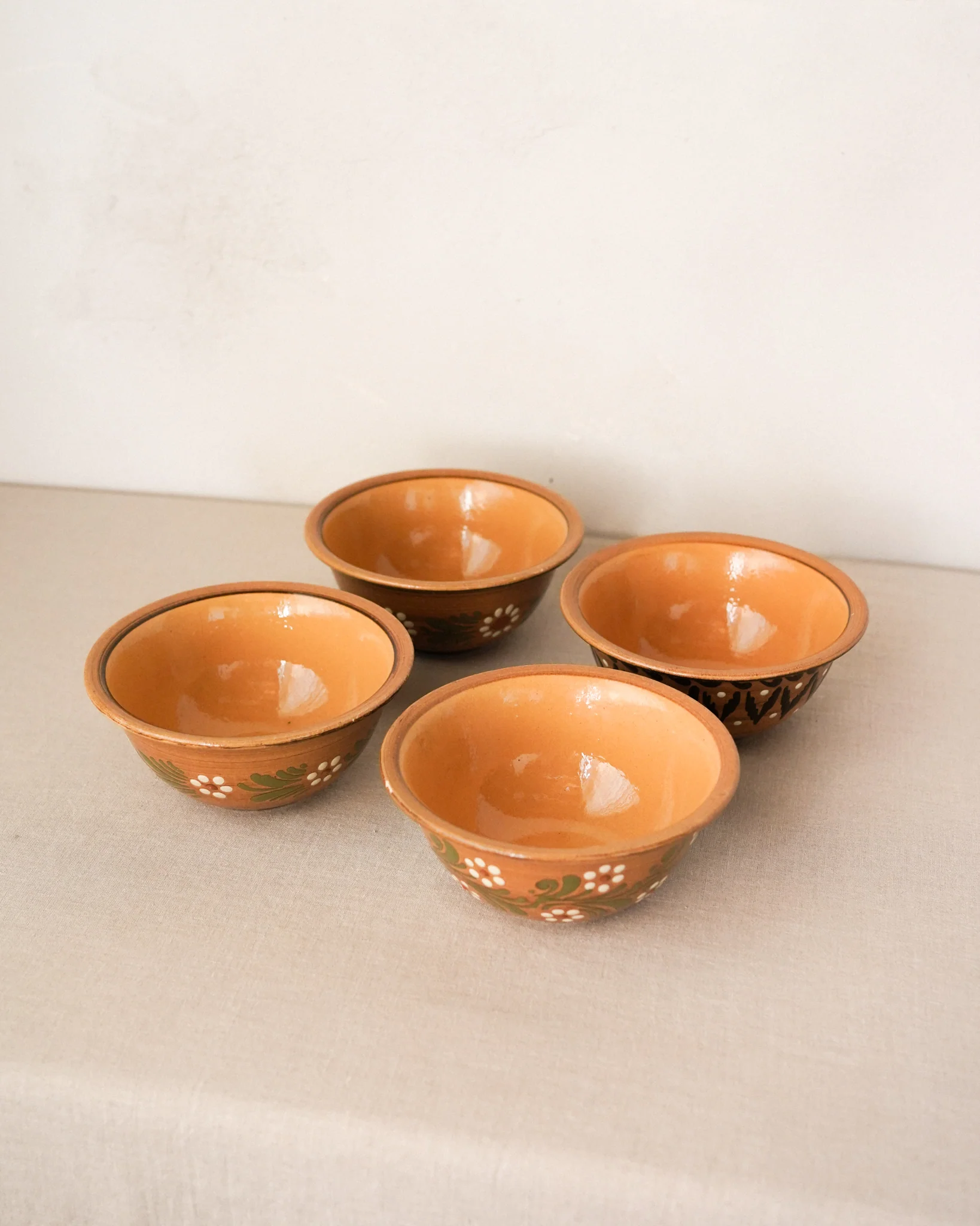 Vintage Dinnerware & Tabletop