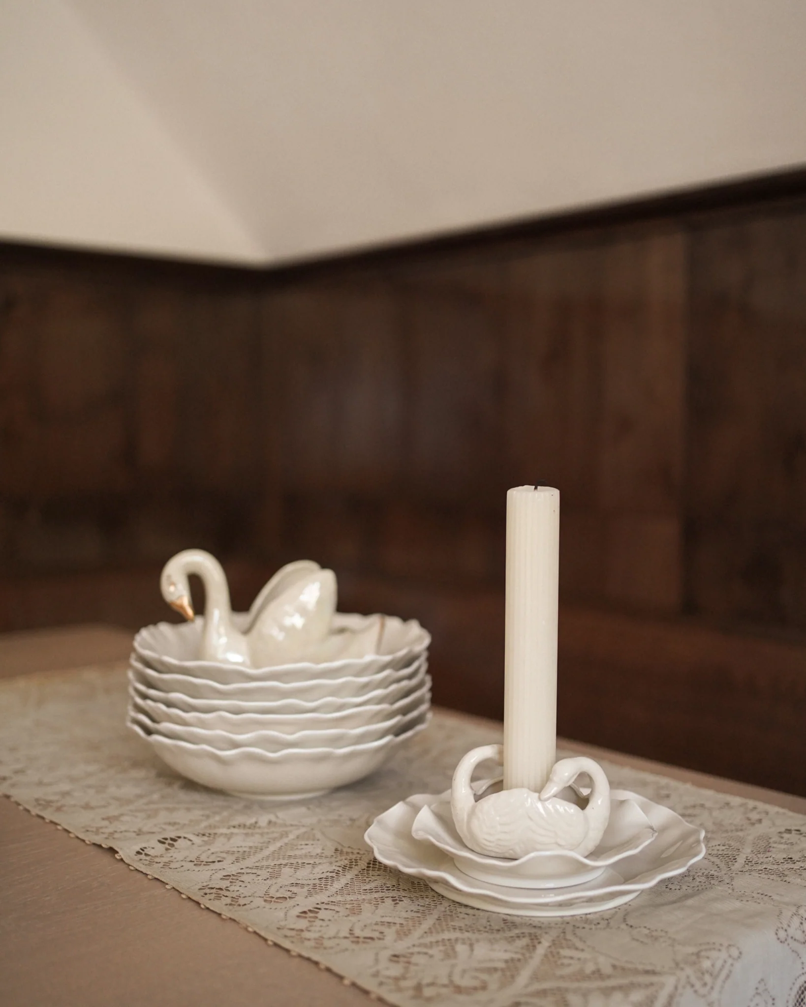 Ribbon Pasta Bowl, Swan - Image 4